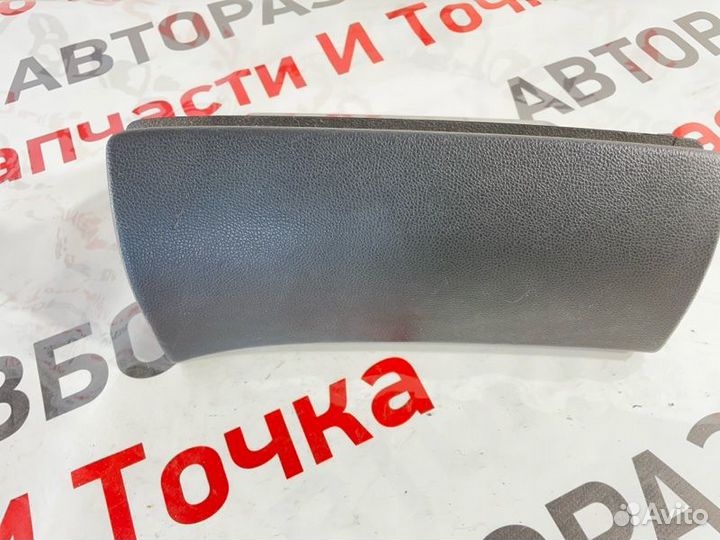 Бардачок Skoda Fabia хетчбек 1.4 cggb 2013