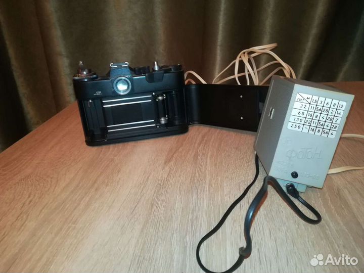 Фотоаппарат Зенит ет+вспышка Фотон