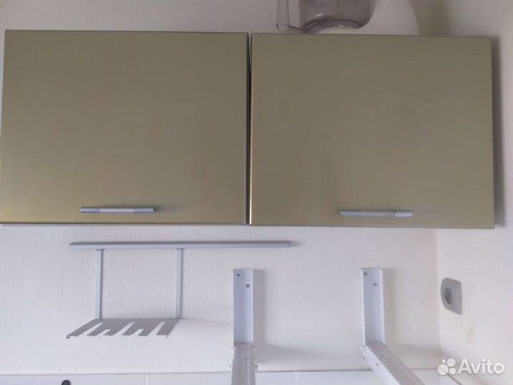 Продам кухню