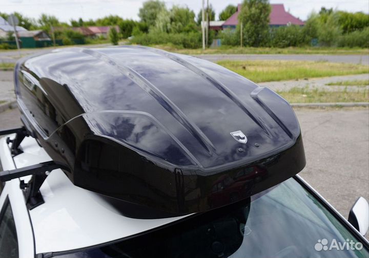 Автобокс Broomer Venture черный глянец на Priora