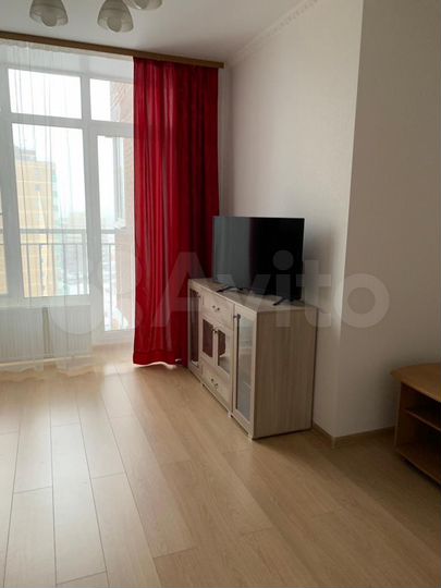 2-к. квартира, 66 м², 13/17 эт.