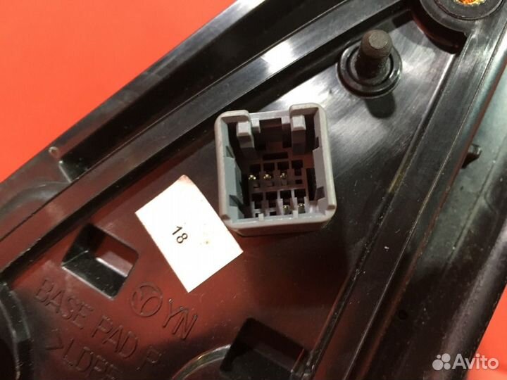 Зеркало заднего вида переднее правое Kia Venga