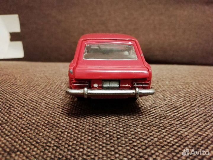 Модель автомобиля иж 1500 комби