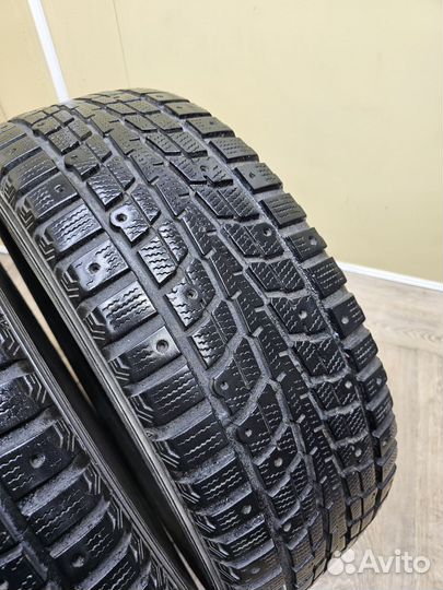 Dunlop SP Winter Ice 01 225/65 R17