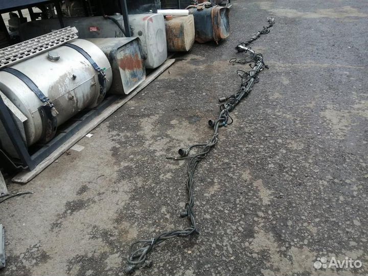 Электропроводка (коса) рамы Volvo