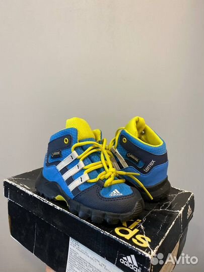 Adidas terrex