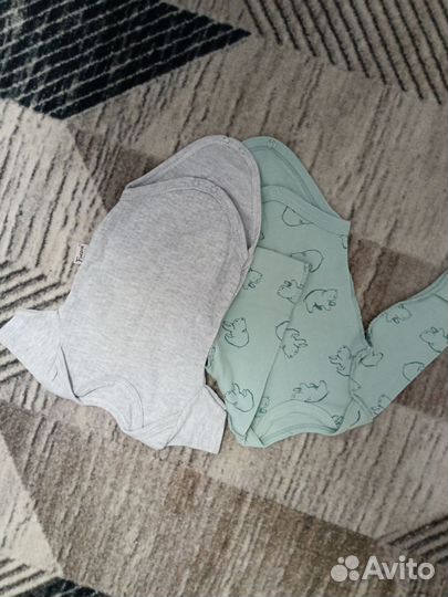 Одежда для новорожденных пакетом 50-56-62