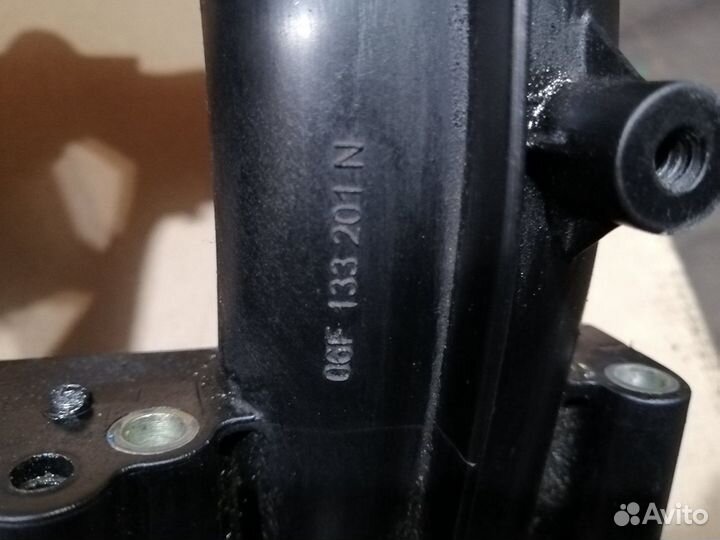 Впускной Коллектор Пассат Б6 2.0 tfsi 06F133201N