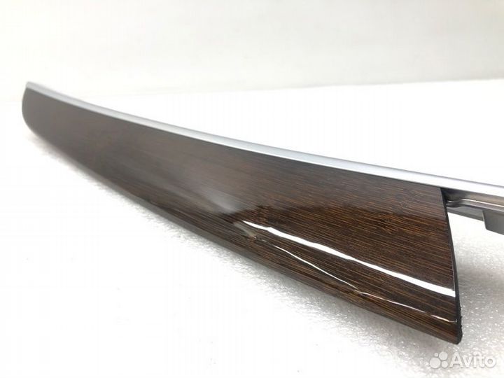 Накладка двери передняя правая Bmw X5 E70 3.0 2010