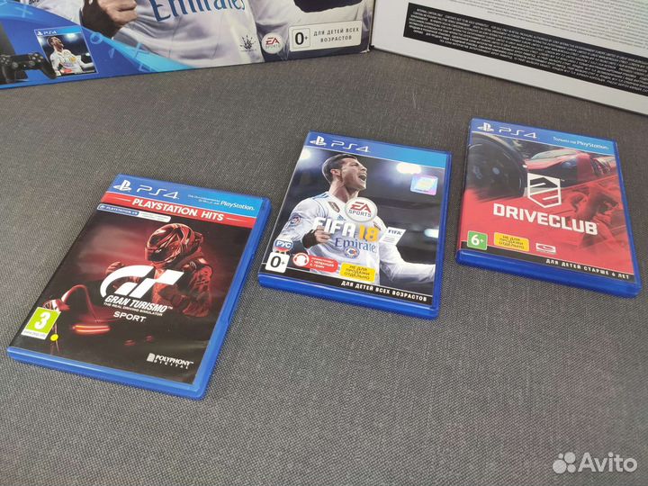 Sony PS4 slim 1tb + руль + 2 геймпада