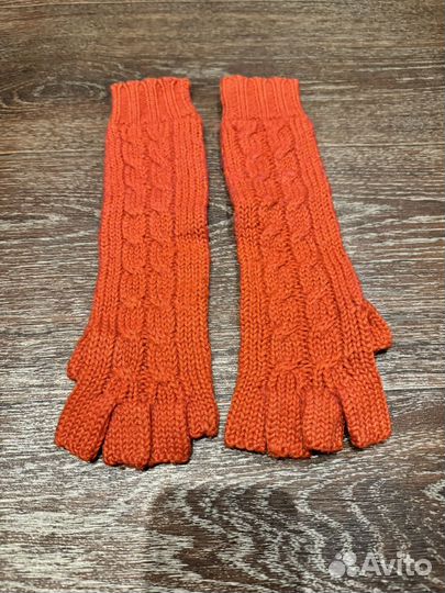 Комплект : шапка и перчатки