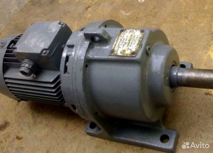 Привод червячный, редуктор кц-250 Б/у