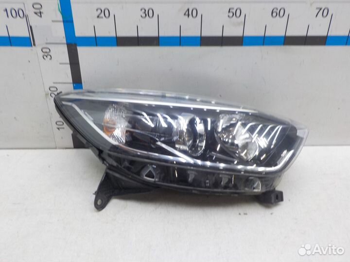 Фара правая Renault Captur/Kaptur