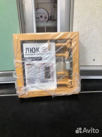 Люк ревизионный лсис (делайт) рз 200х200