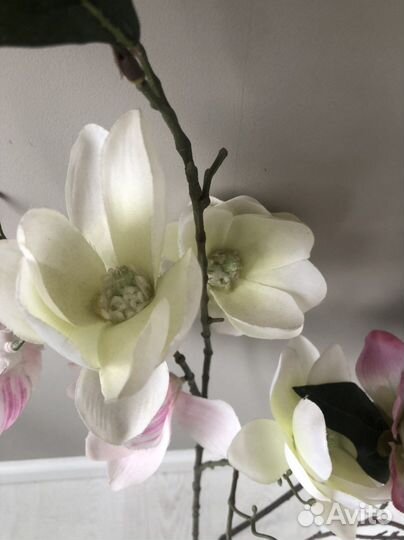 Цветы искусственные ветки кувшины вазы