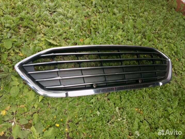 Решетка радиатора ford focus 4 фокус форд решотка