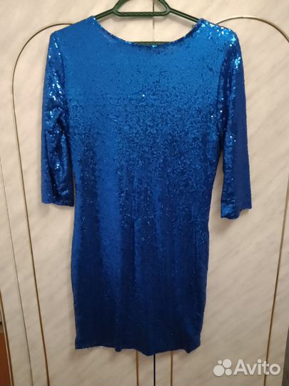 Вечернее платье