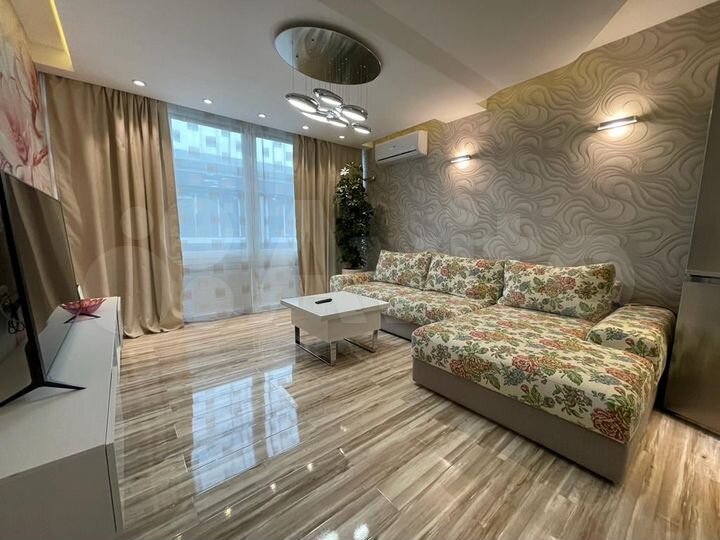 4-к. квартира, 80 м², 1/2 эт.