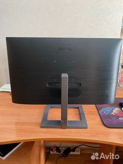 Монитор philips 27