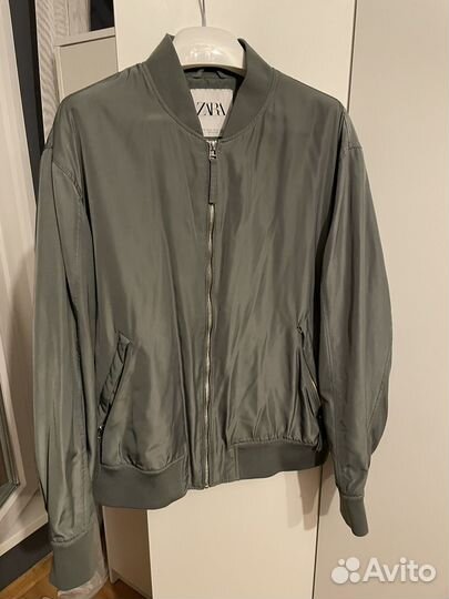 Бомбер (L) zara