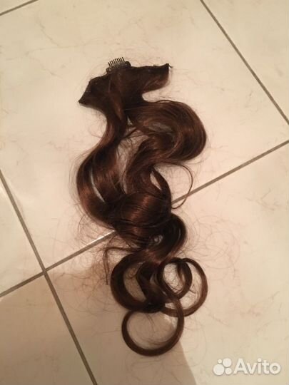 Накладные волосы искусственные