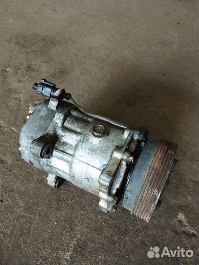 Компрессор кондиционера volkswagen golf 4