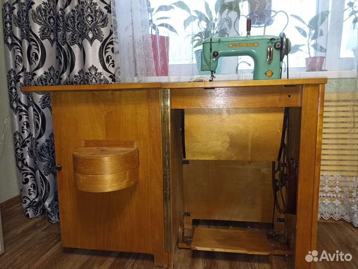 Швейная машина подольск с тумбой