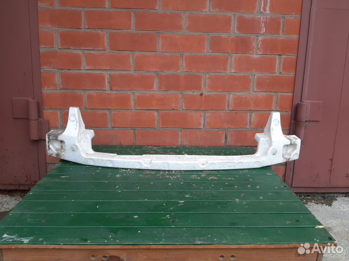 Абсорбер переднего бампера Infiniti G35 G37 V36