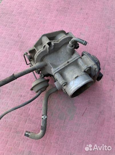 Дроссельная заслонка Lexus RX 300 03-06 гв