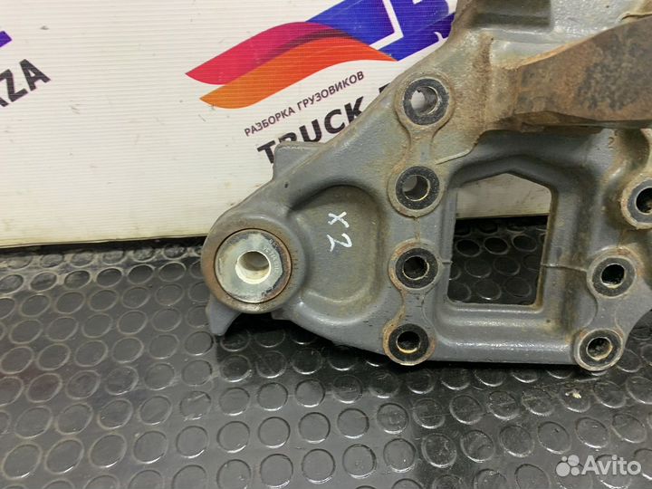 Кронштейн рессоры задний левый Daf XF106