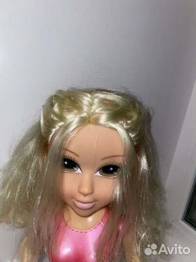 Музыкальная кукла манекен