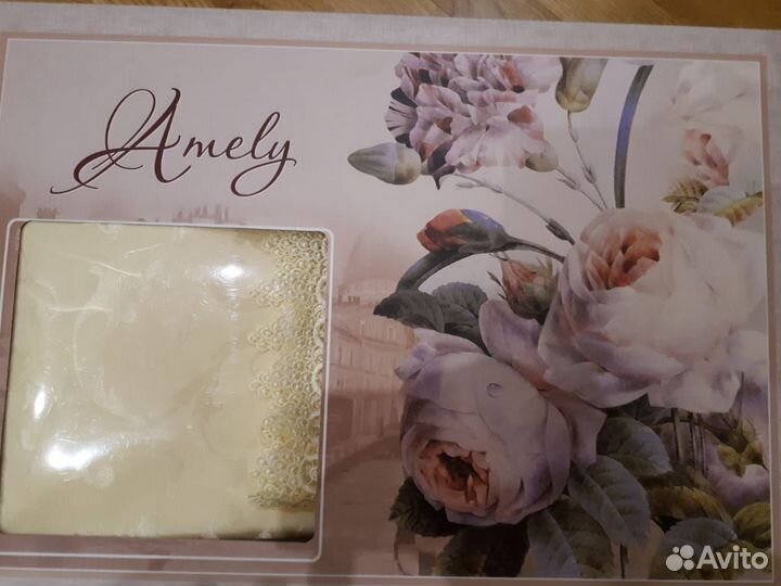 Столовое белье Амели новое