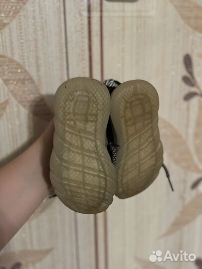 Кроссовки для мальчика 21-22