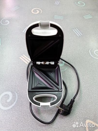 Сендвичница вафельница Vitek