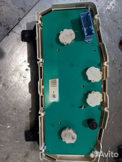 Панель приборов Ford Fusion