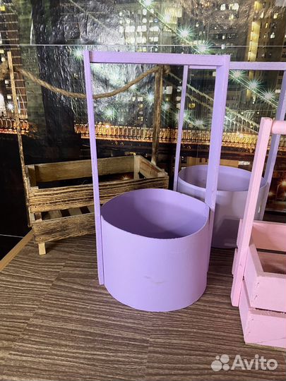 Деревянная корзина для цветов