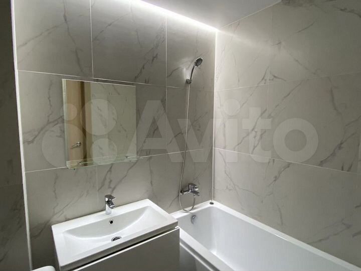 2-к. квартира, 54 м², 9/12 эт.