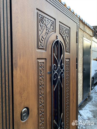 Входная дверь с терморазрывом Лацио Лиственница