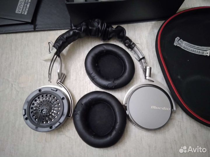 Беспроводные bluetooth наушники Bluedio Vinil