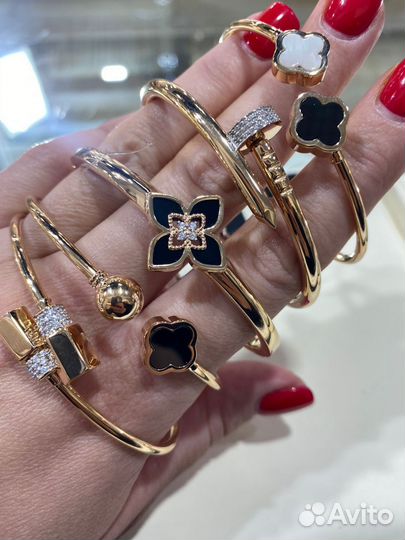 Cartier Bulgari Tiffany Van Cleef Versace 585