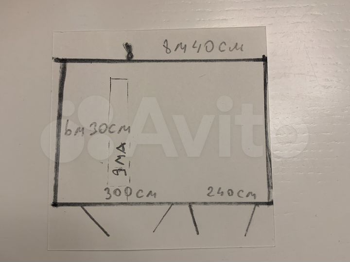Гараж, > 30 м²