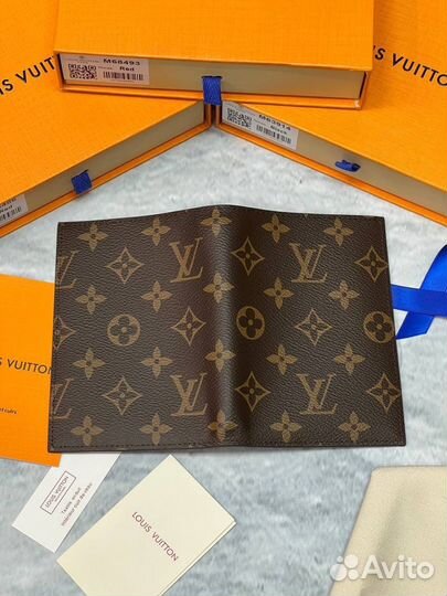 Обложка на паспорт Louis Vuitton