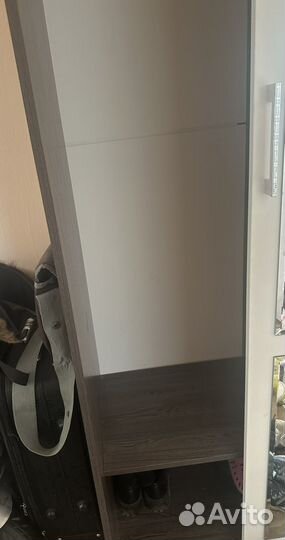 Шкаф в прихожую