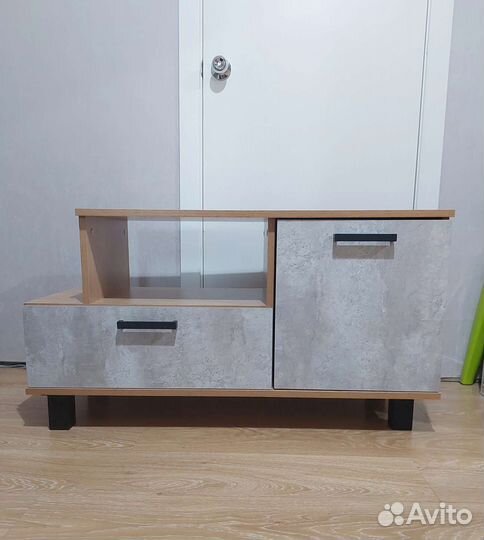 Тумба под телевизор