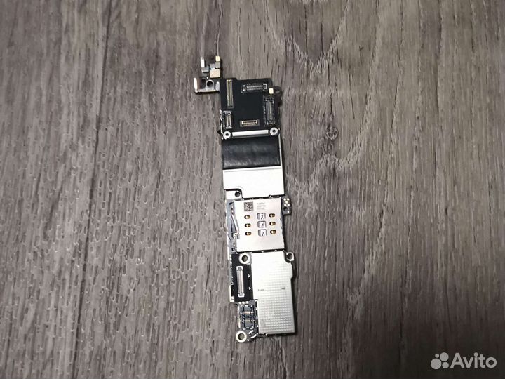 Плата iPhone se 16GB
