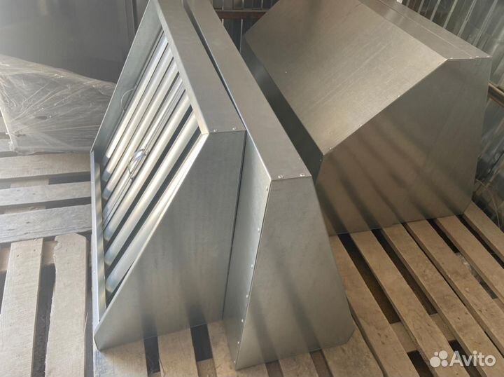 Столы мойки и вытяжные зонты