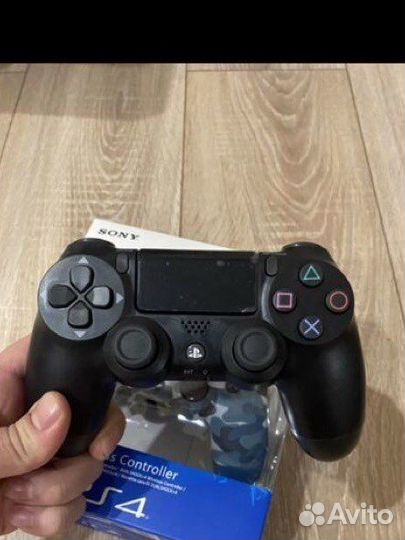 Новый геймпад PS4 dualshock 4