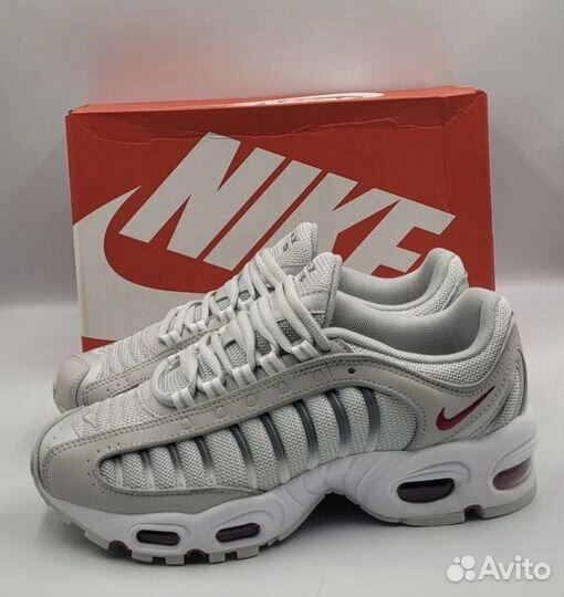 Кроссовки Nike Air Max Tailwind 4