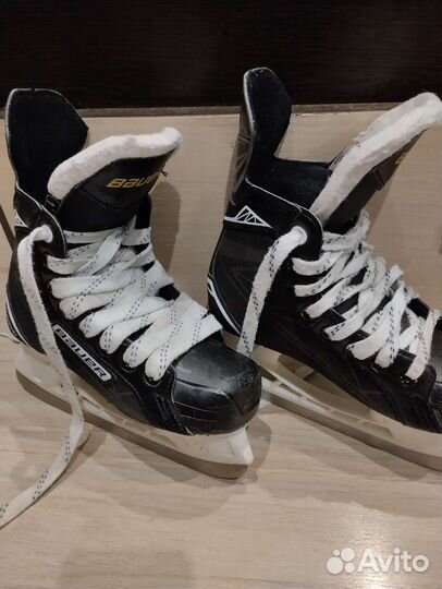 Коньки хоккейные размер 33,5 Bauer supreme s140