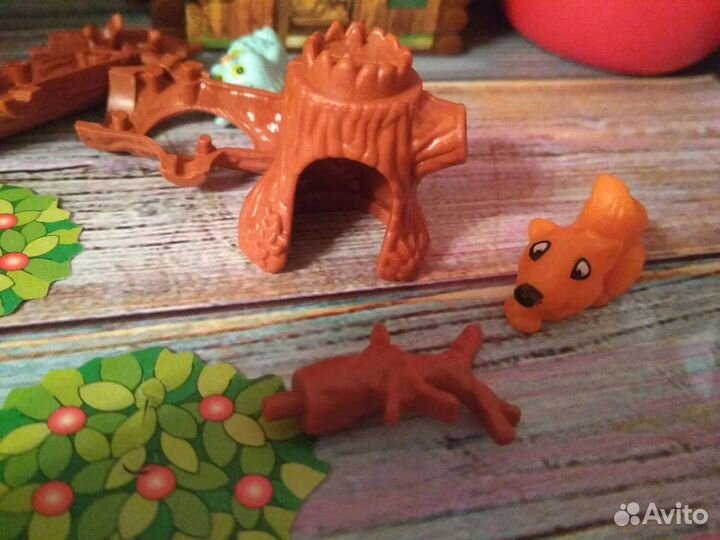 Серия Киндер Сюрприз Старое дерево